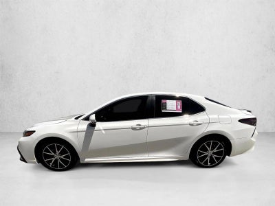 2023 Toyota Camry SE Auto (SE)