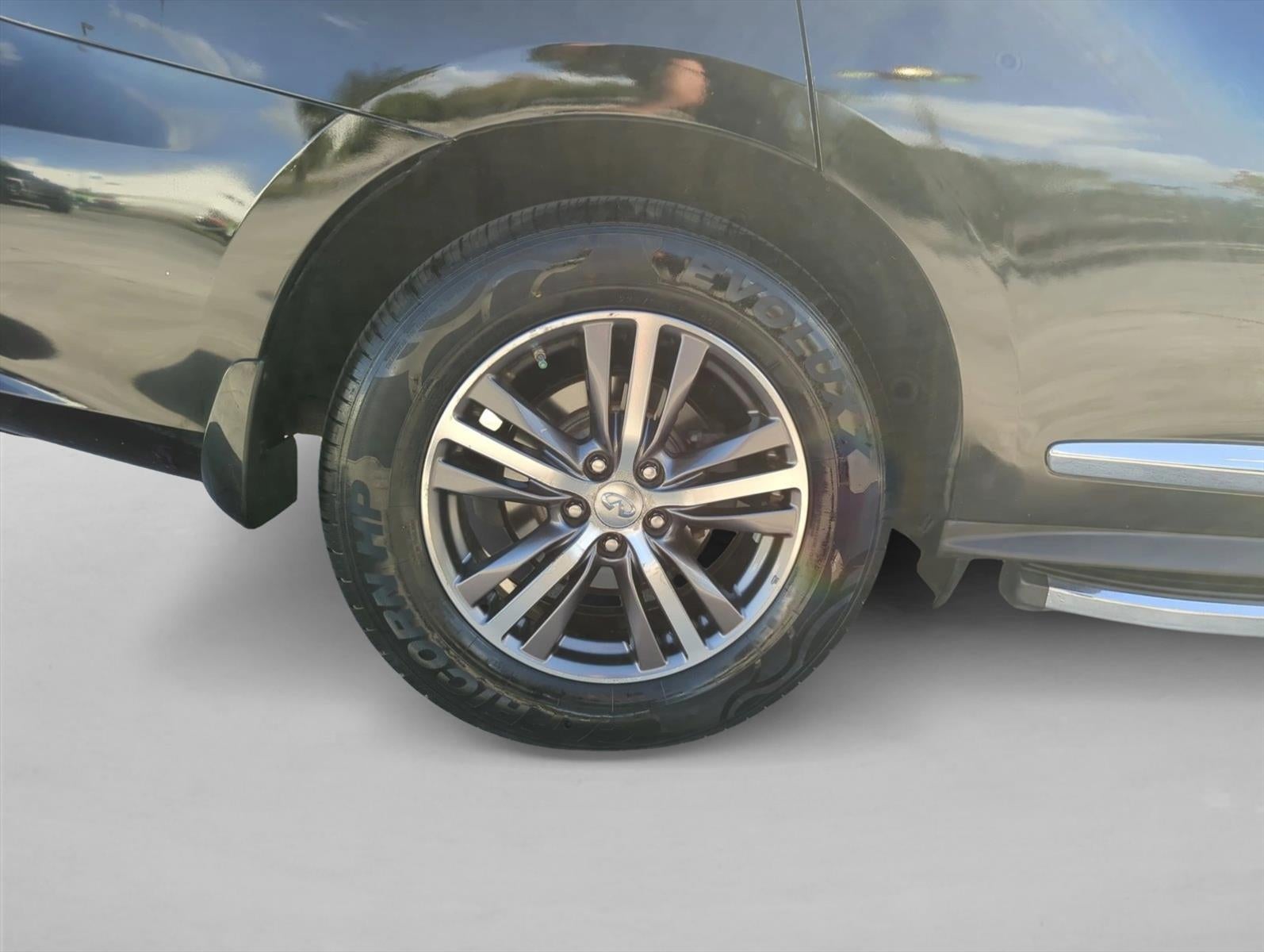 2017 INFINITI QX60 FWD