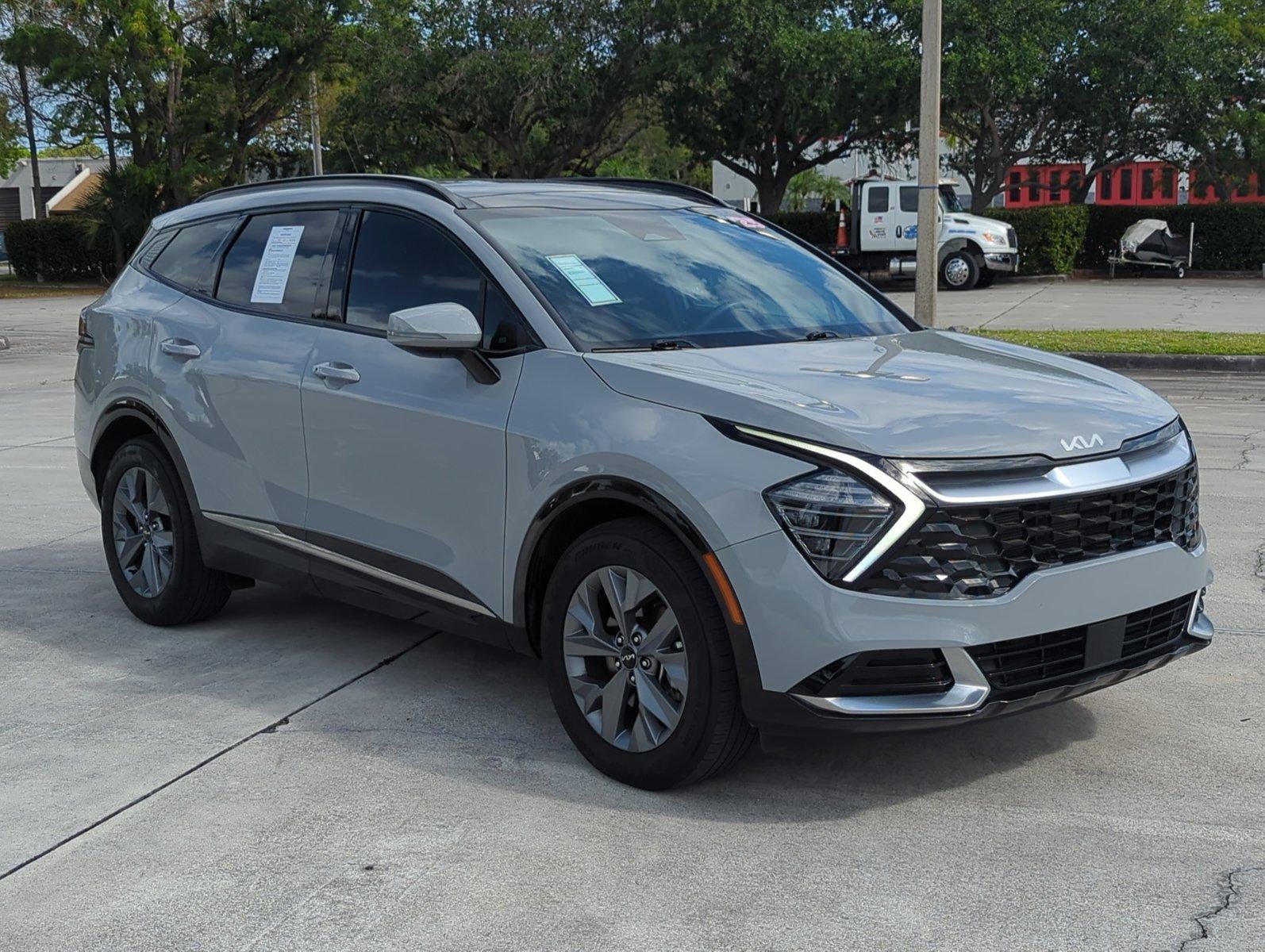 2025 Kia Sportage SX FWD