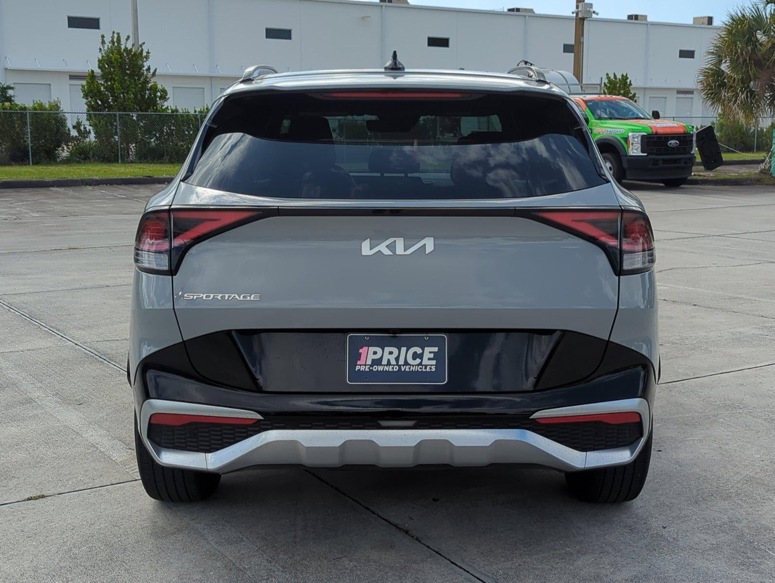 2025 Kia Sportage SX FWD