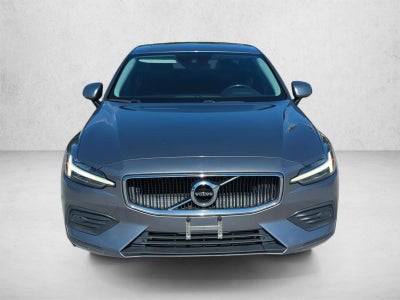 2020 Volvo S60 T6 AWD Momentum