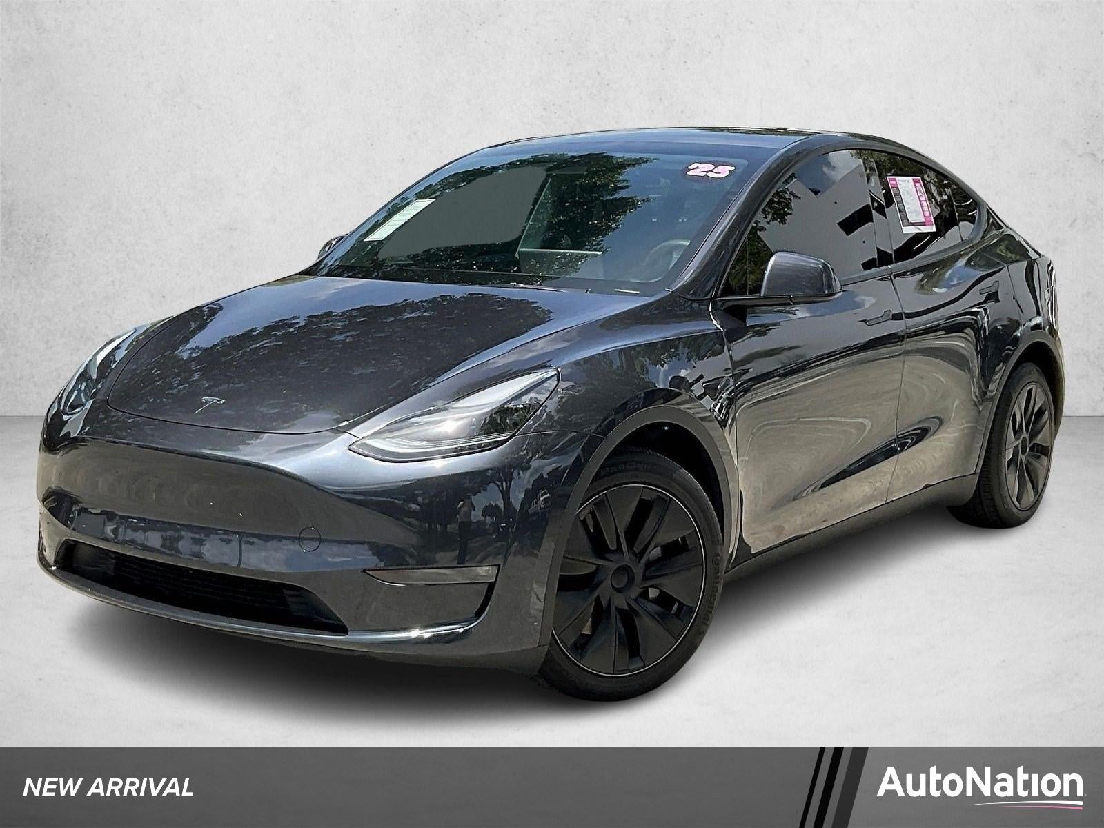 2025 Tesla Model Y Long Range AWD *Ltd Avail*