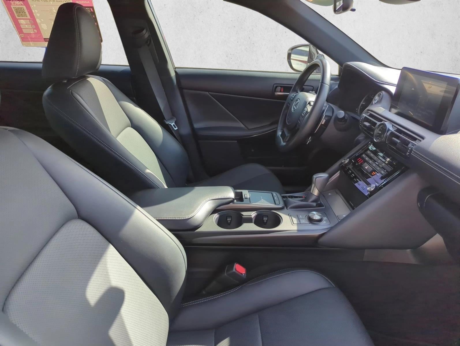 2024 Lexus IS 350 F SPORT Design RWD