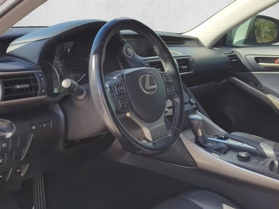 2017 Lexus IS 300 AWD