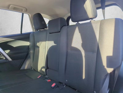 2018 Toyota RAV4 LE FWD (GS)