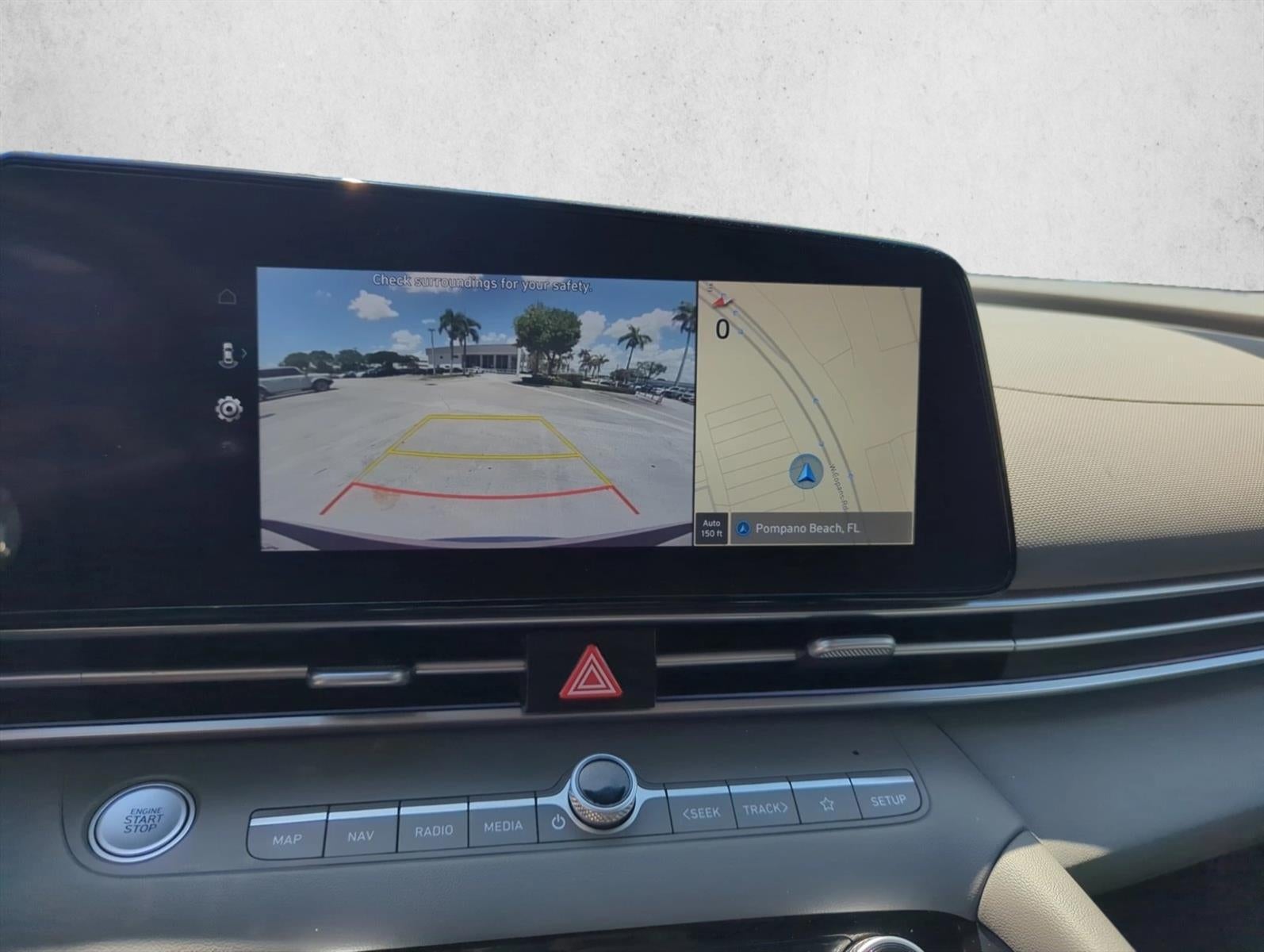 2024 Hyundai ELANTRA SEL IVT