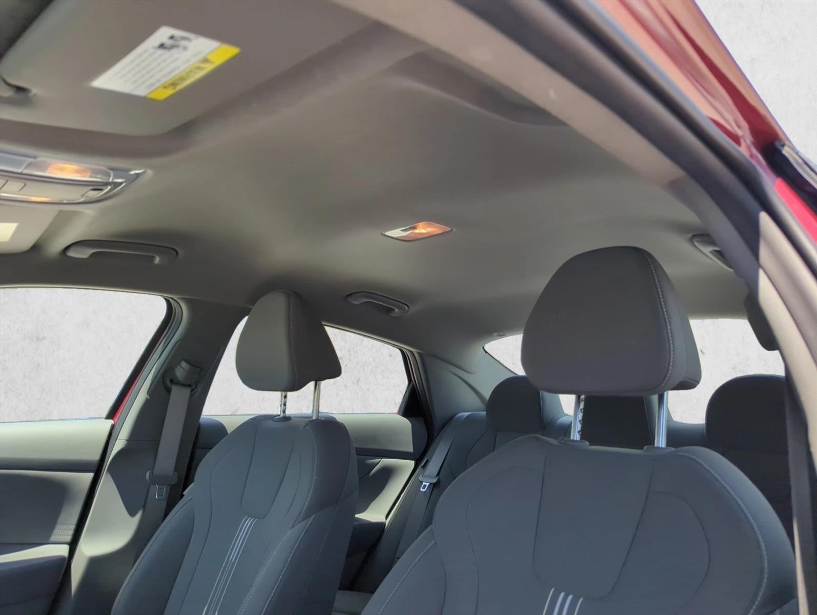 2024 Hyundai ELANTRA SEL IVT