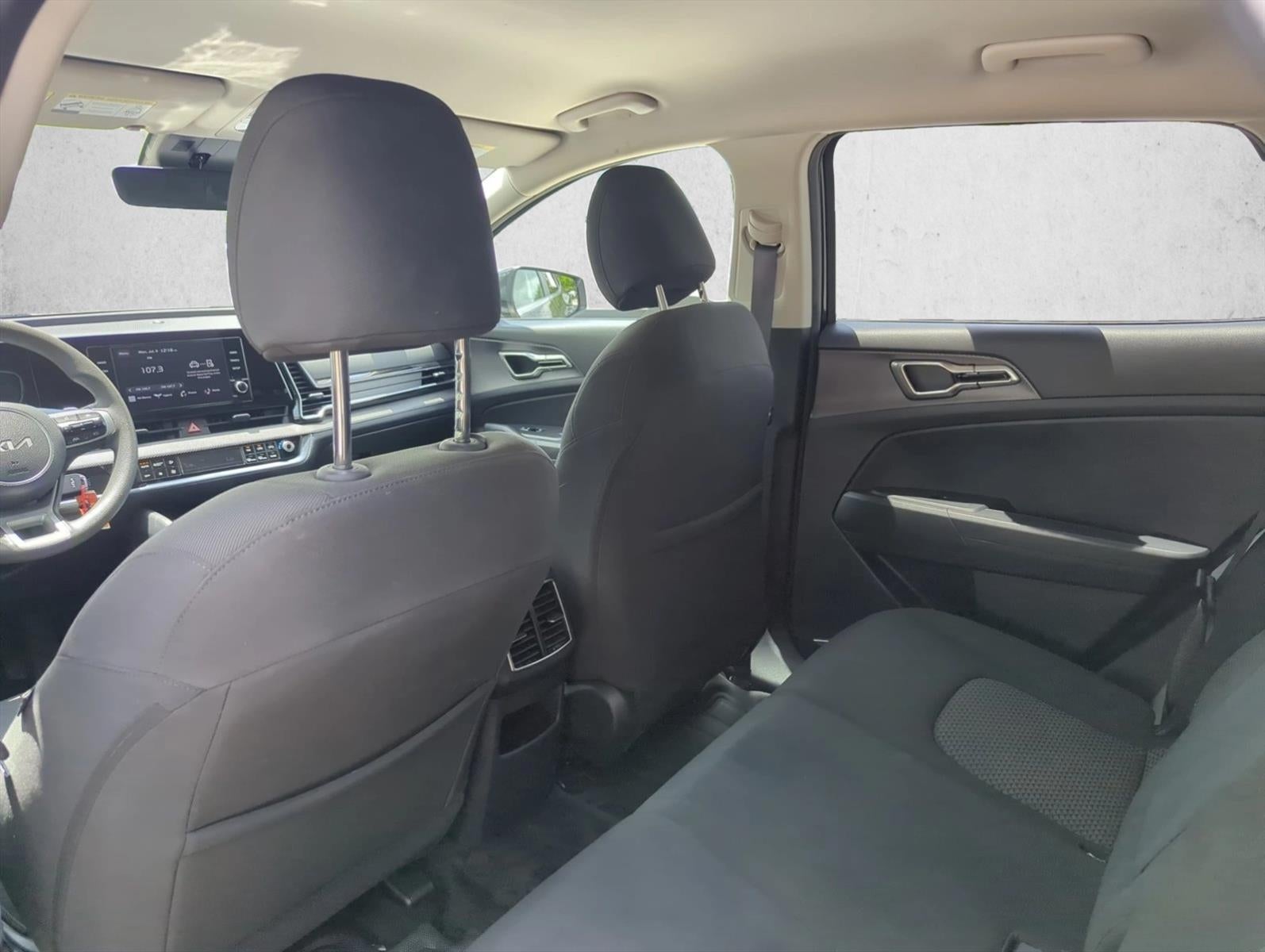 2024 Kia Sportage Hybrid LX FWD