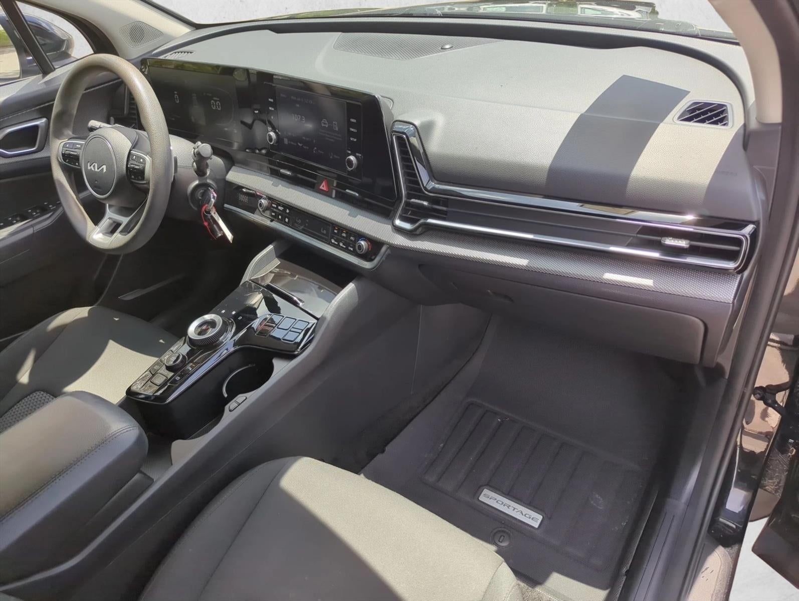 2024 Kia Sportage Hybrid LX FWD