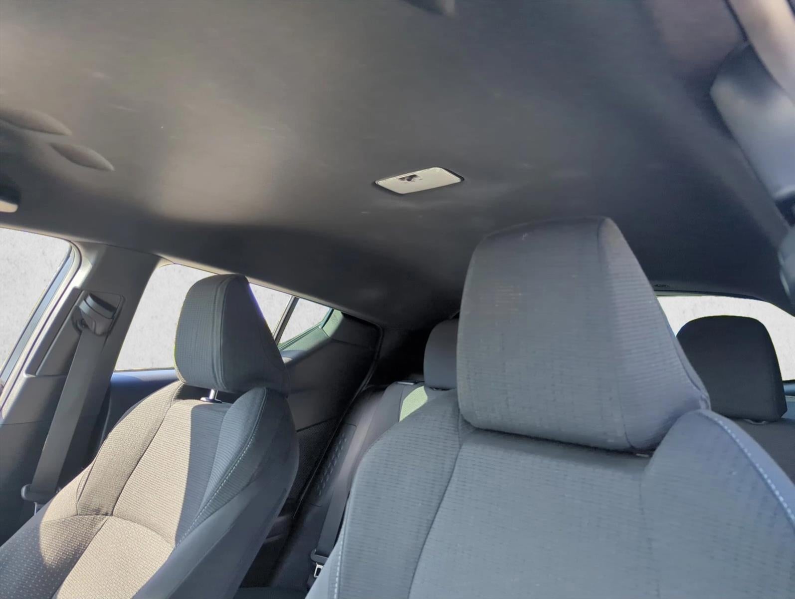 2019 Toyota C-HR LE FWD (Natl)