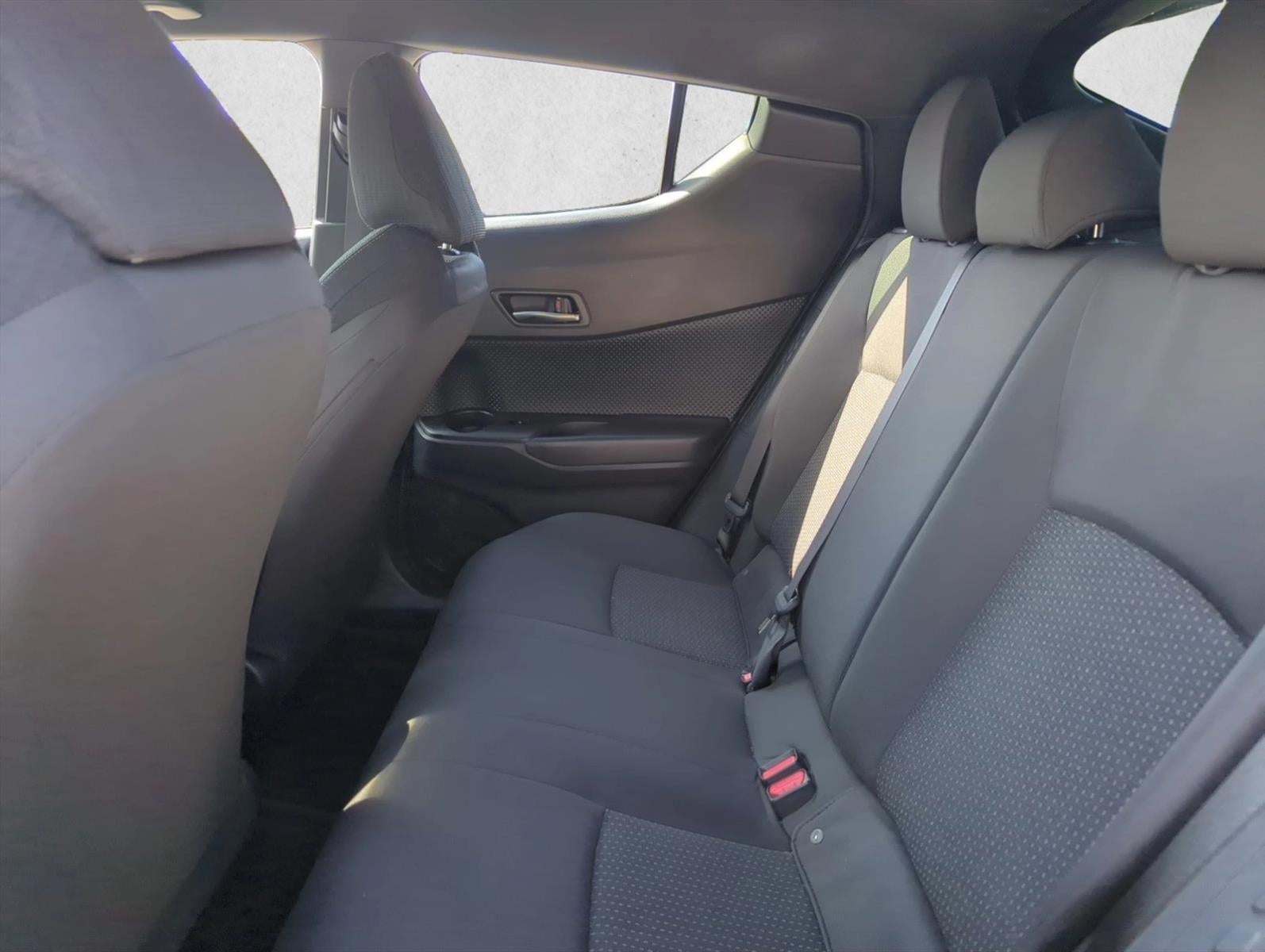 2019 Toyota C-HR LE FWD (Natl)