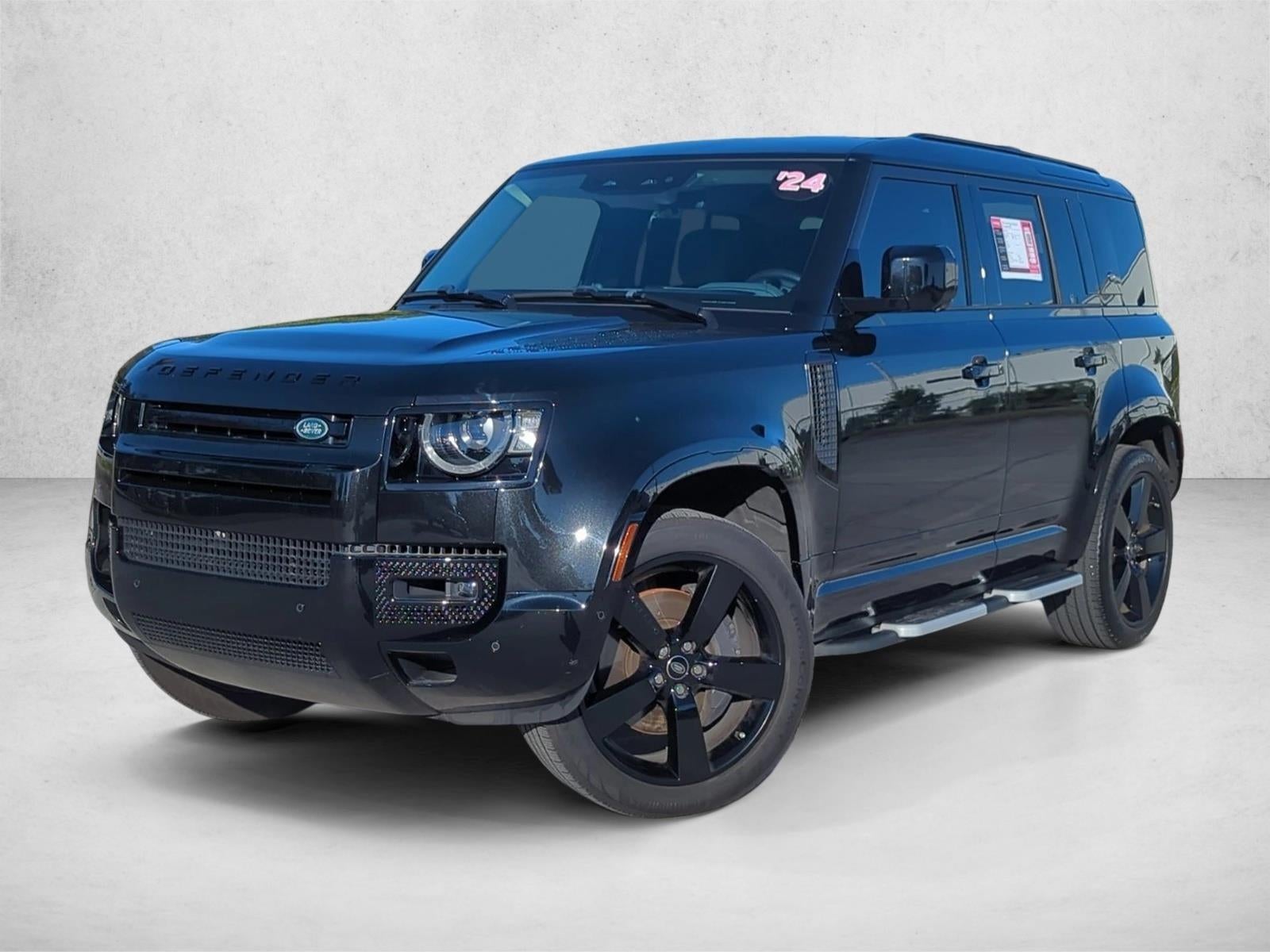 2024 Land Rover Defender 110 P400 X-Dynamic SE