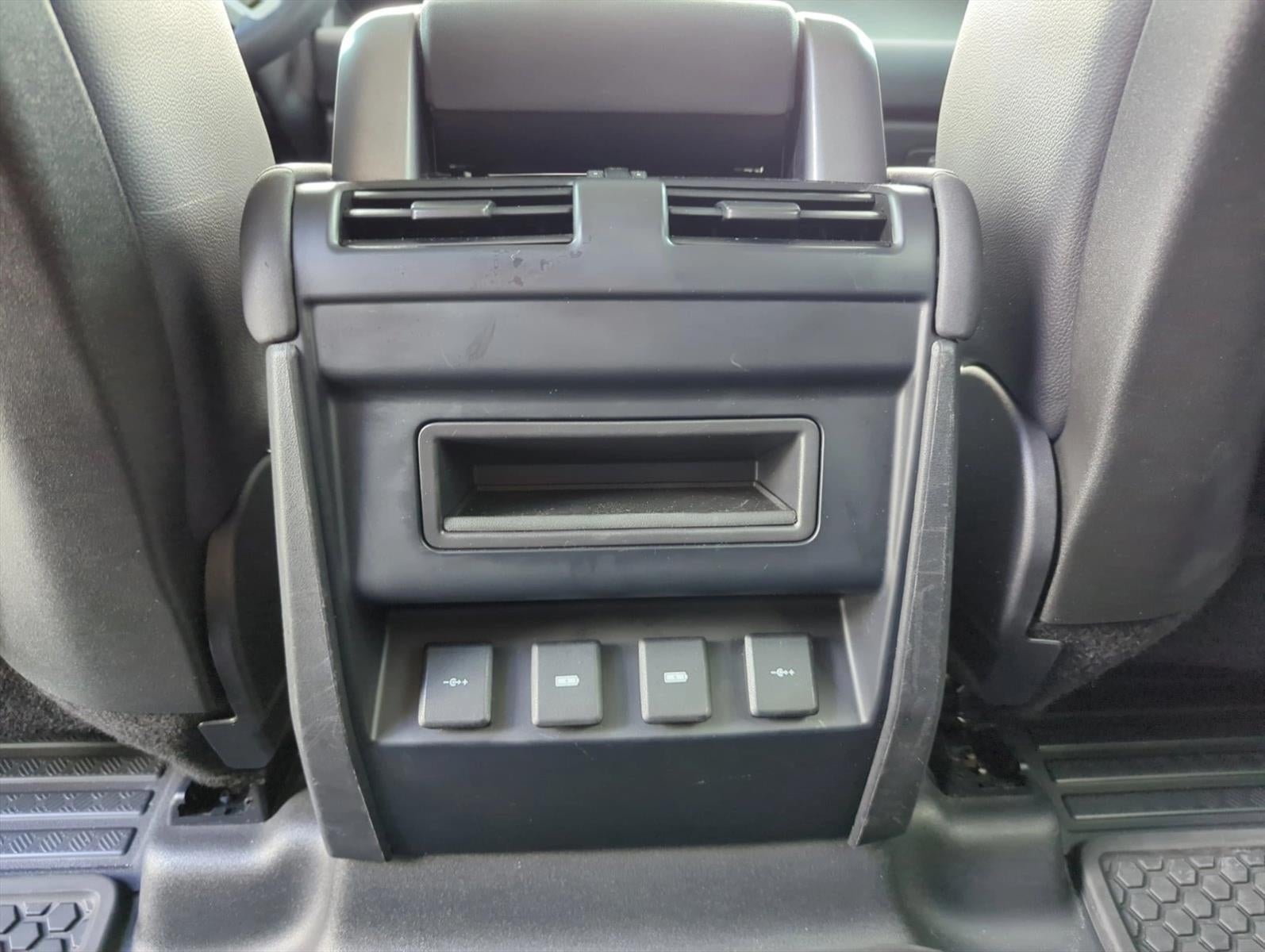 2020 Land Rover Defender 110 S AWD