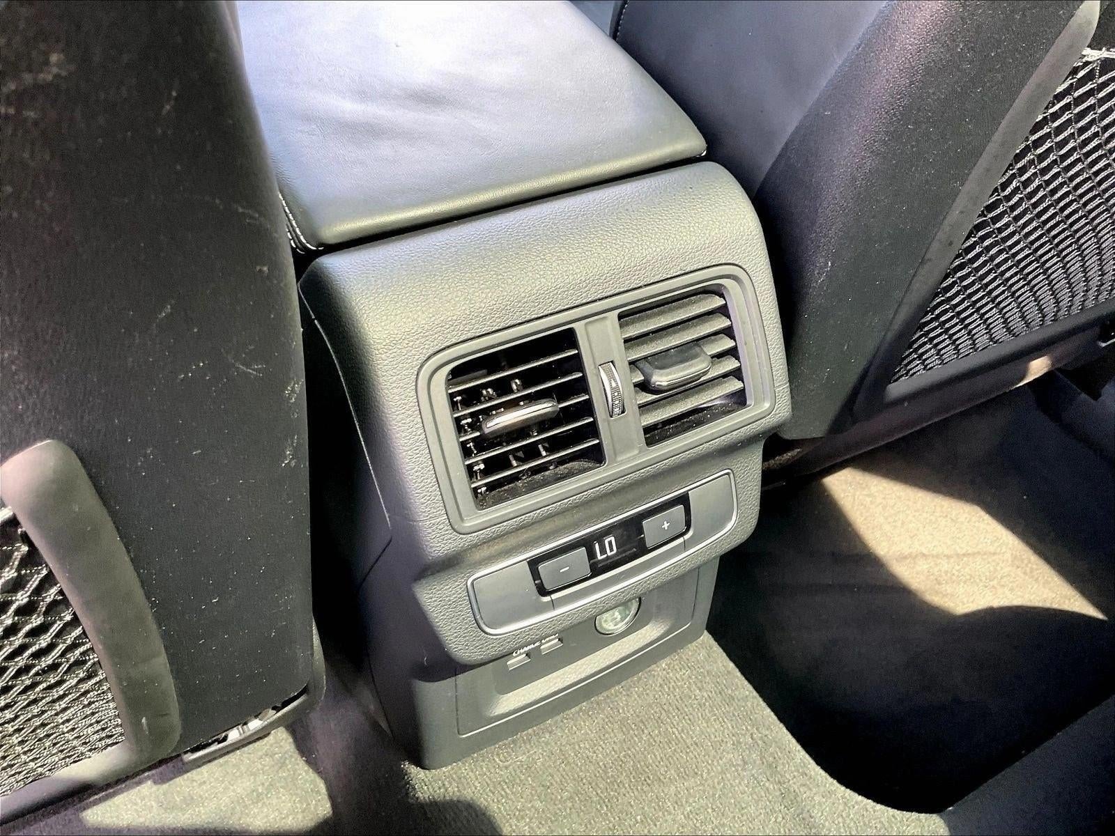 2023 Audi SQ5 Premium Plus 3.0 TFSI quattro