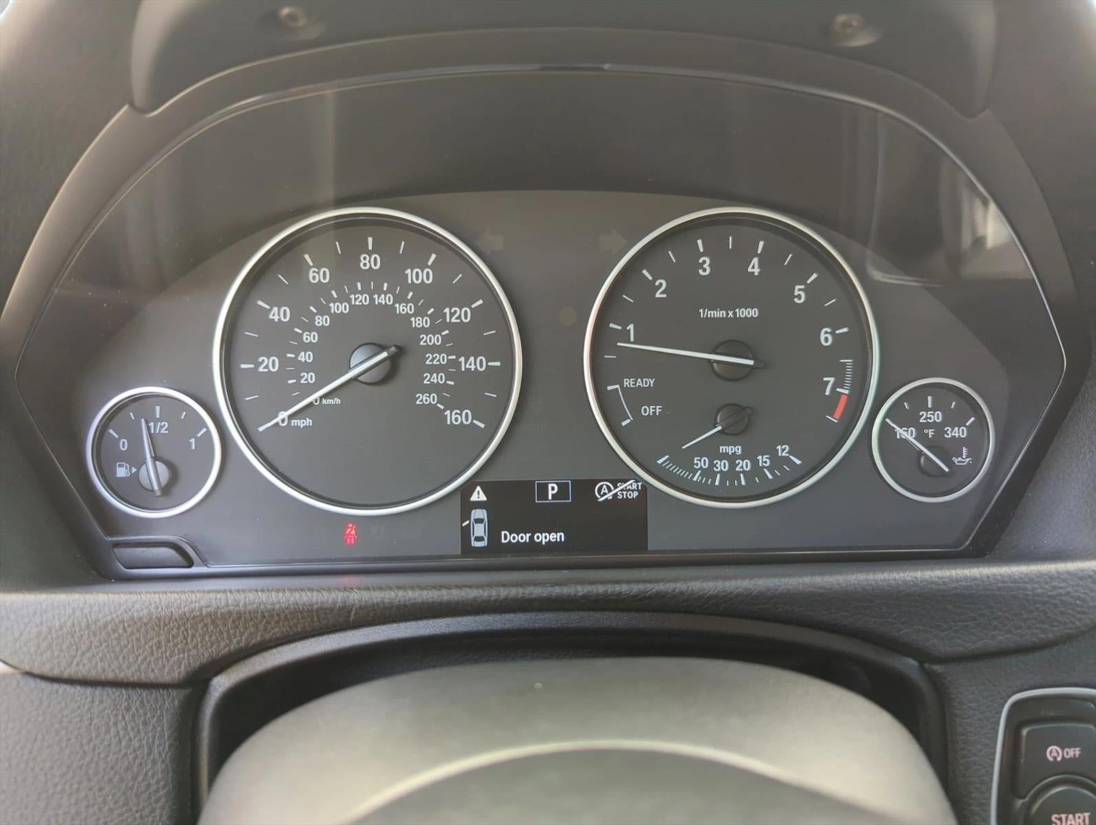 2018 BMW 320i Sedan