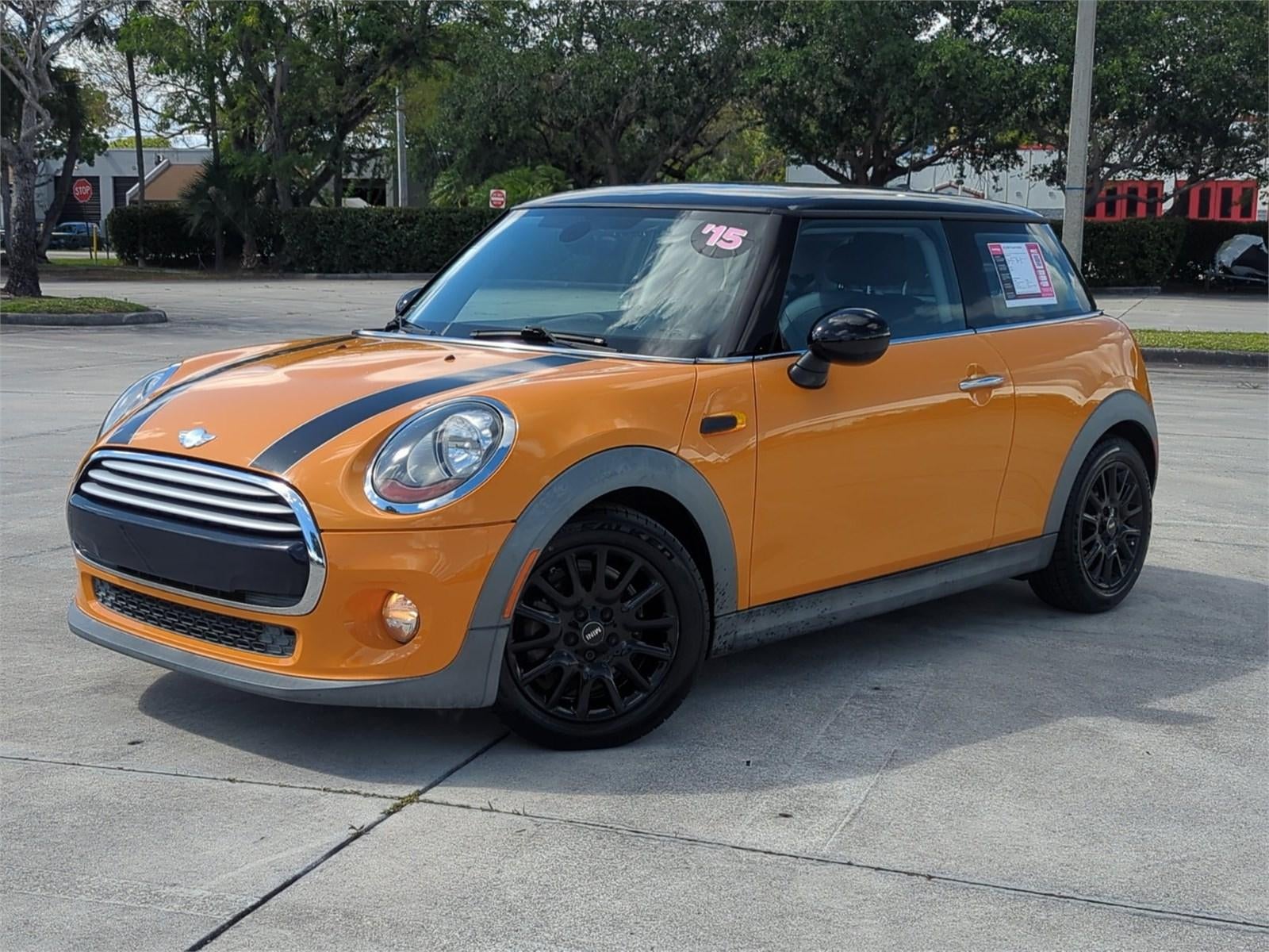 2015 MINI Cooper Hardtop 2 Door Base