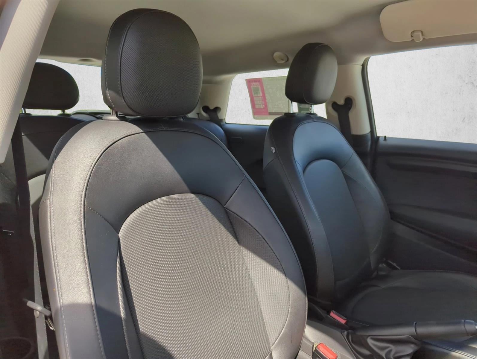 2015 MINI Cooper Hardtop 2 Door Base