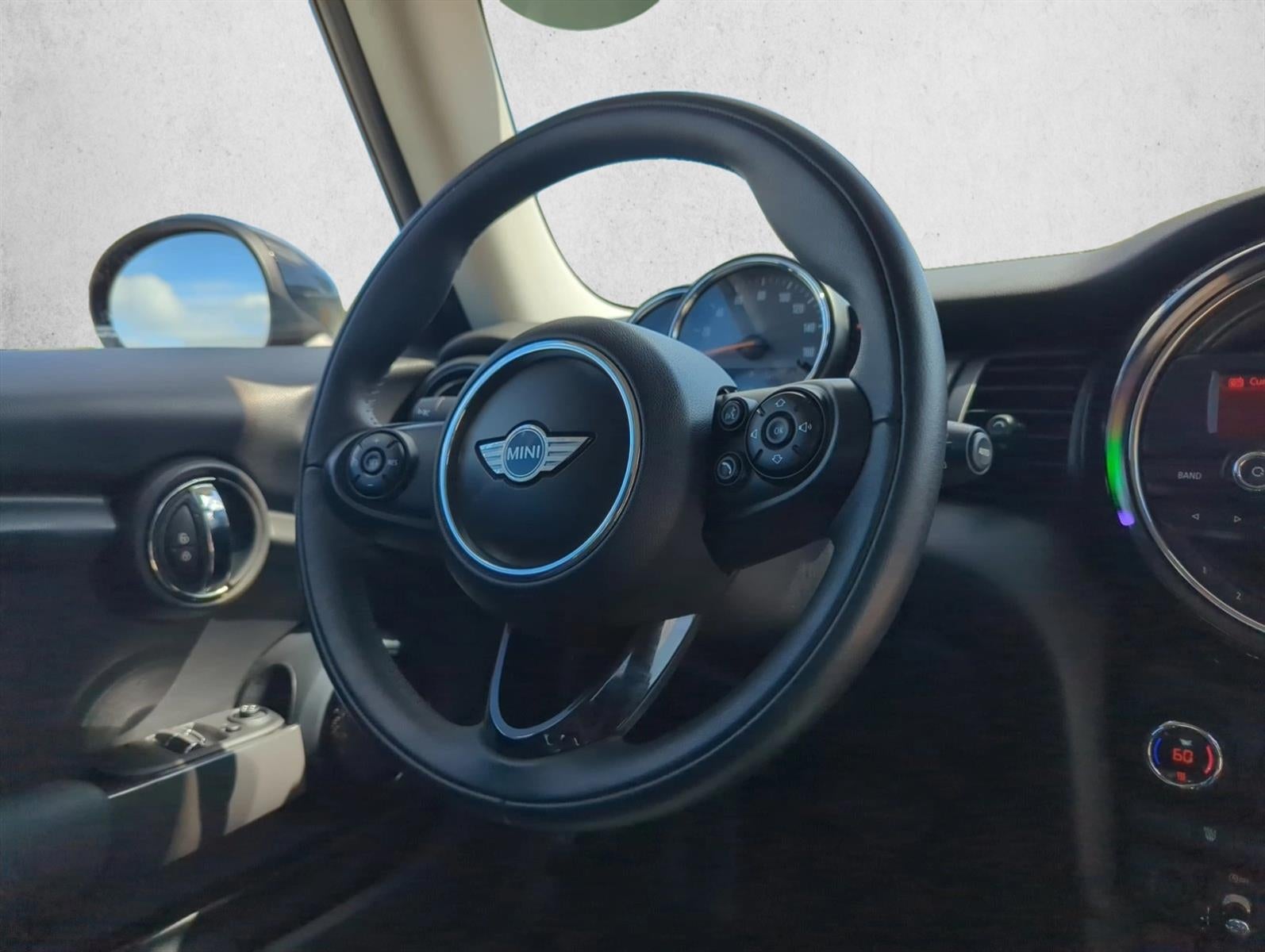2015 MINI Cooper Hardtop 2 Door Base