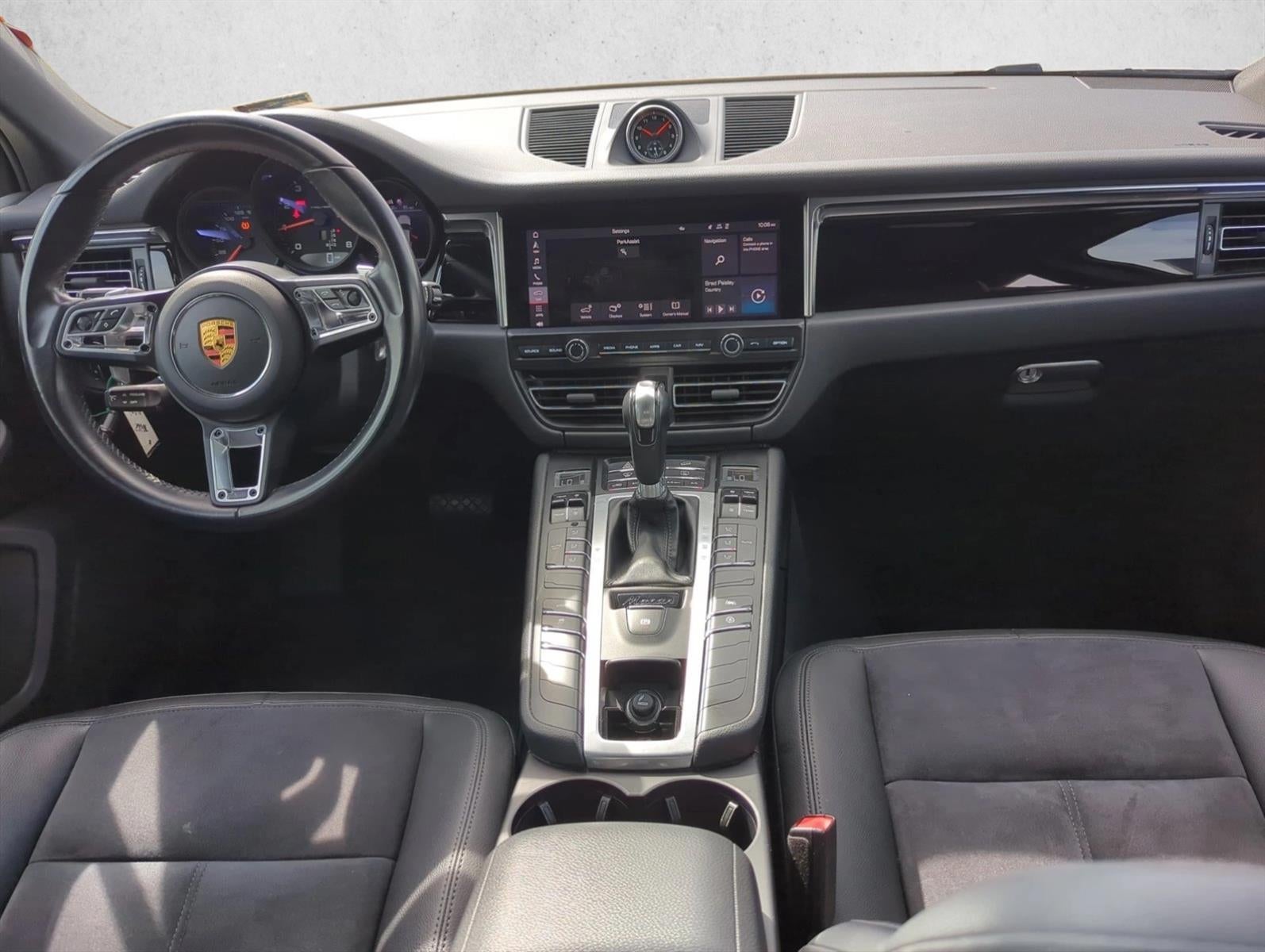 2021 Porsche Macan AWD