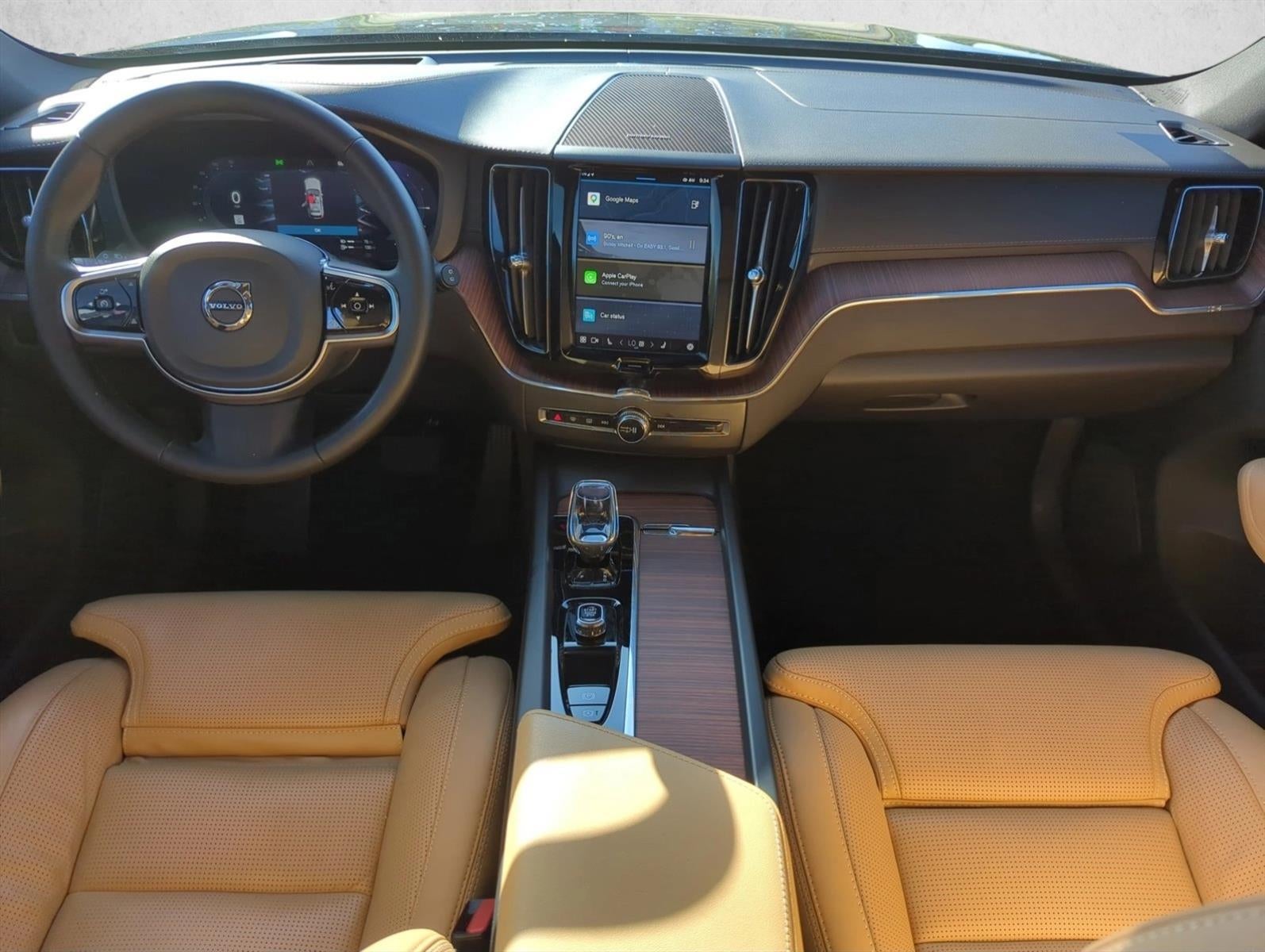 2024 Volvo XC60 Recharge Plug-In Hybrid T8 eAWD PHEV Ultimate Dark Theme