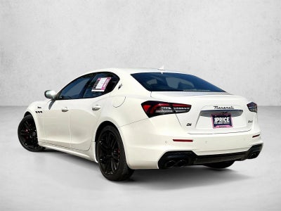 2023 Maserati Ghibli Modena Q4 AWD