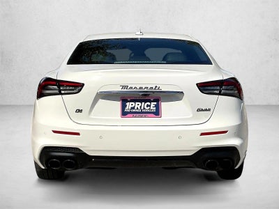 2023 Maserati Ghibli Modena Q4 AWD