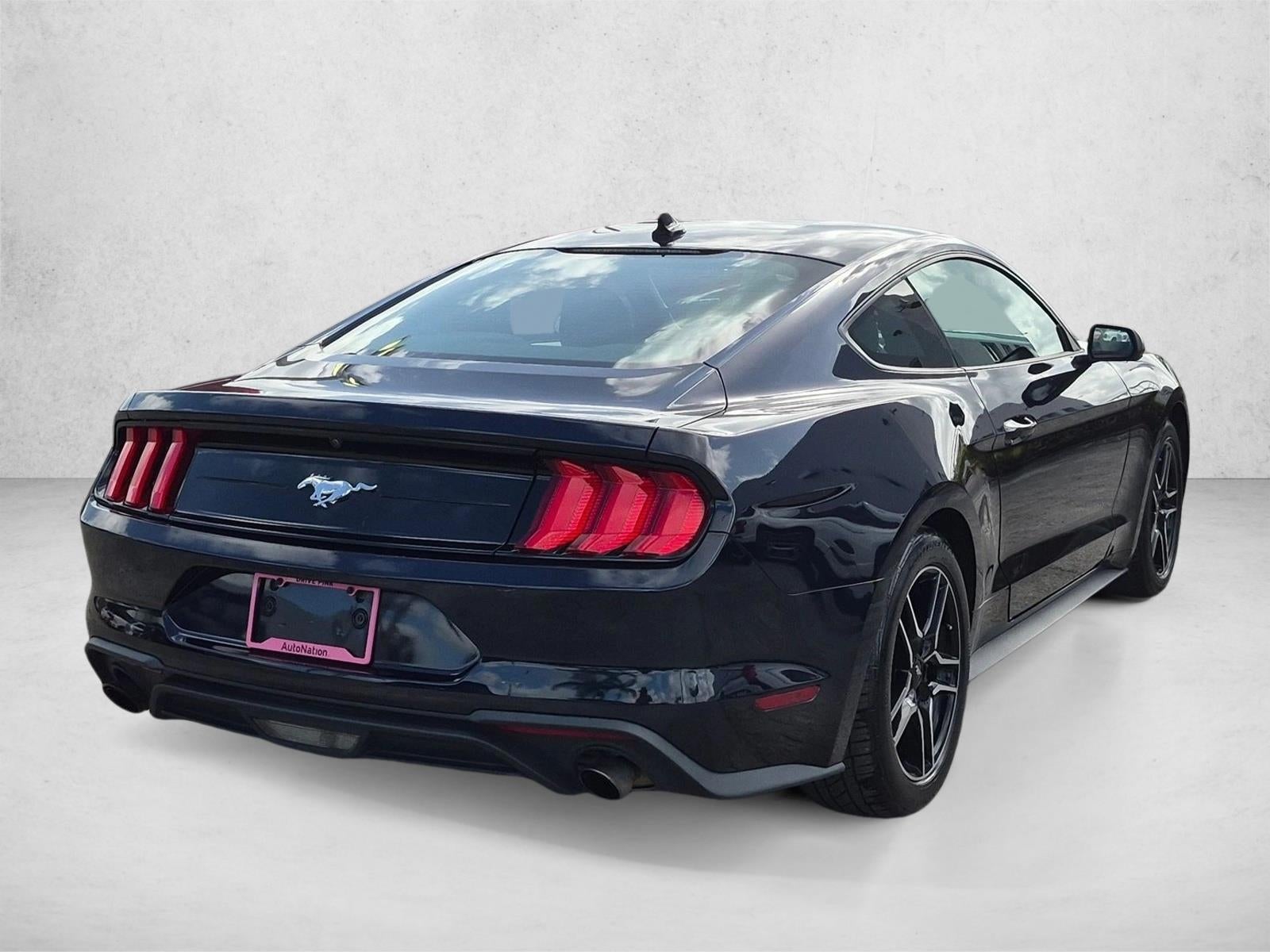 2021 Ford Mustang EcoBoost Fastback