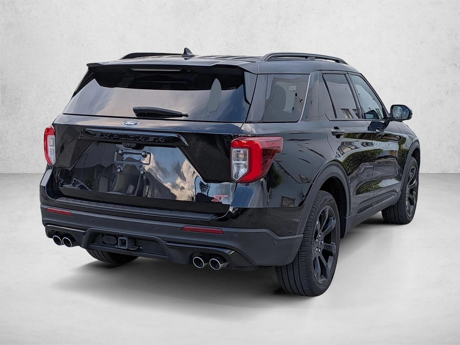 2023 Ford Explorer ST 4WD
