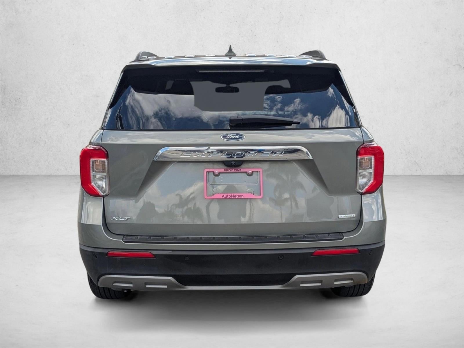 2020 Ford Explorer XLT RWD