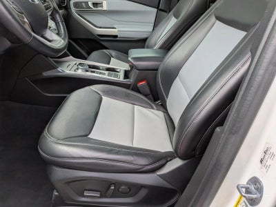 2023 Ford Explorer XLT RWD