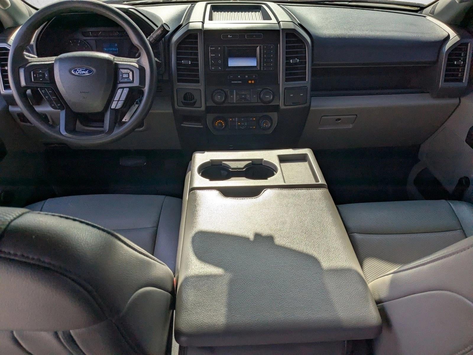 2022 Ford Super Duty F-250 SRW XL 2WD Crew Cab 6.75' Box