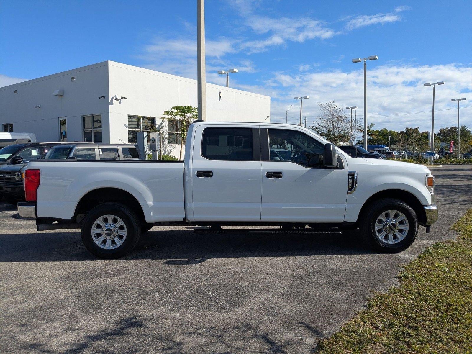 2022 Ford Super Duty F-250 SRW XL 2WD Crew Cab 6.75' Box