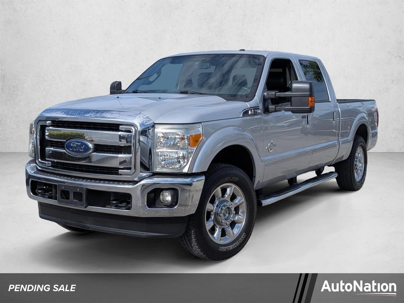 2013 Ford Super Duty F-250 SRW 4WD Crew Cab 6-3/4 Ft Box Lariat