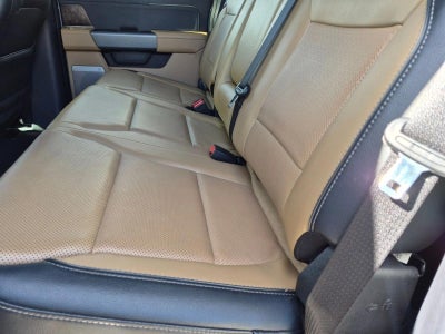 2024 Ford Super Duty F-250 SRW LARIAT 4WD Crew Cab 6.75' Box