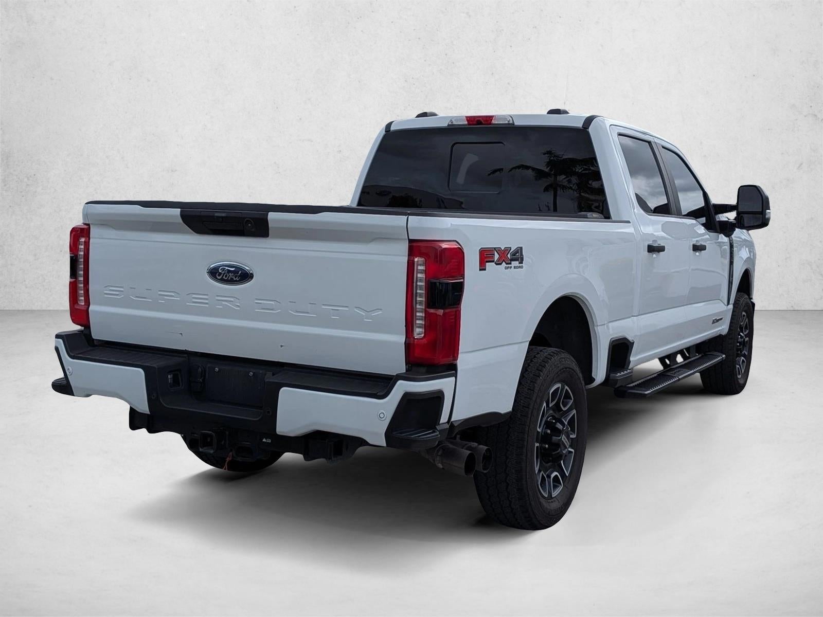 2024 Ford Super Duty F-250 SRW XL 4WD Crew Cab 6.75' Box