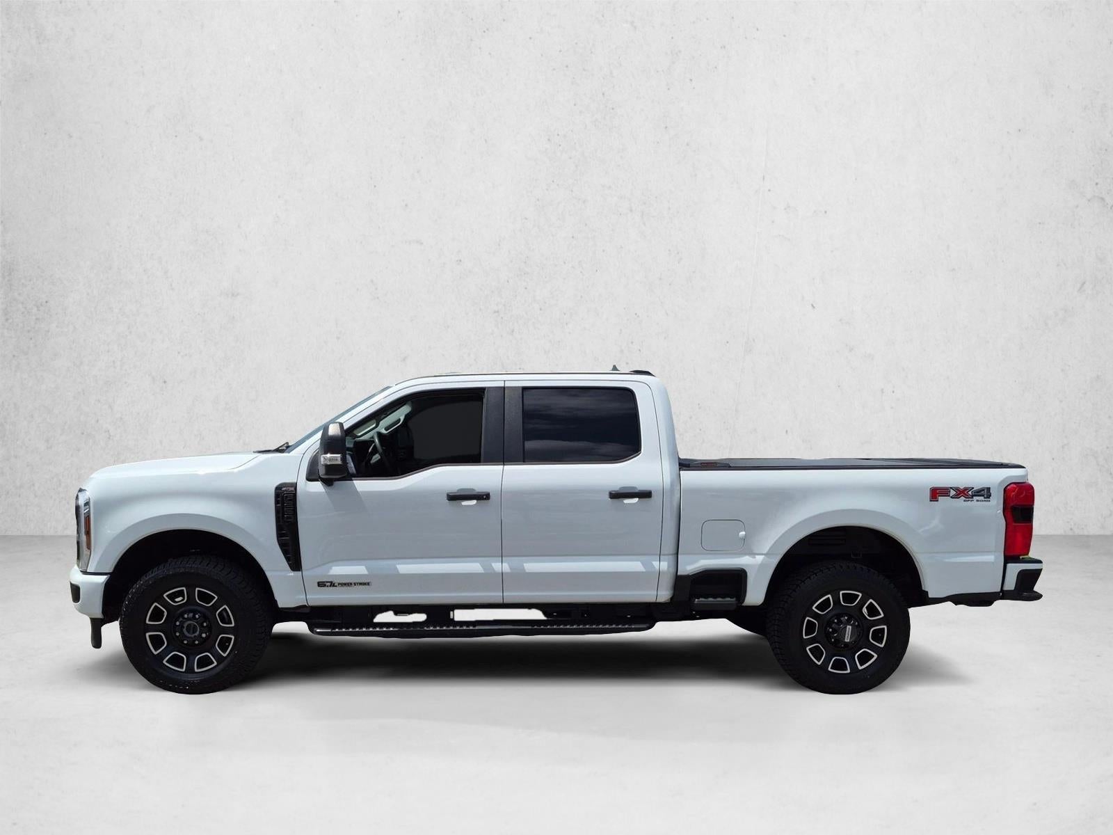 2024 Ford Super Duty F-250 SRW XL 4WD Crew Cab 6.75' Box