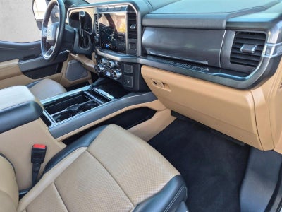 2024 Ford Super Duty F-250 SRW LARIAT 4WD Crew Cab 6.75' Box