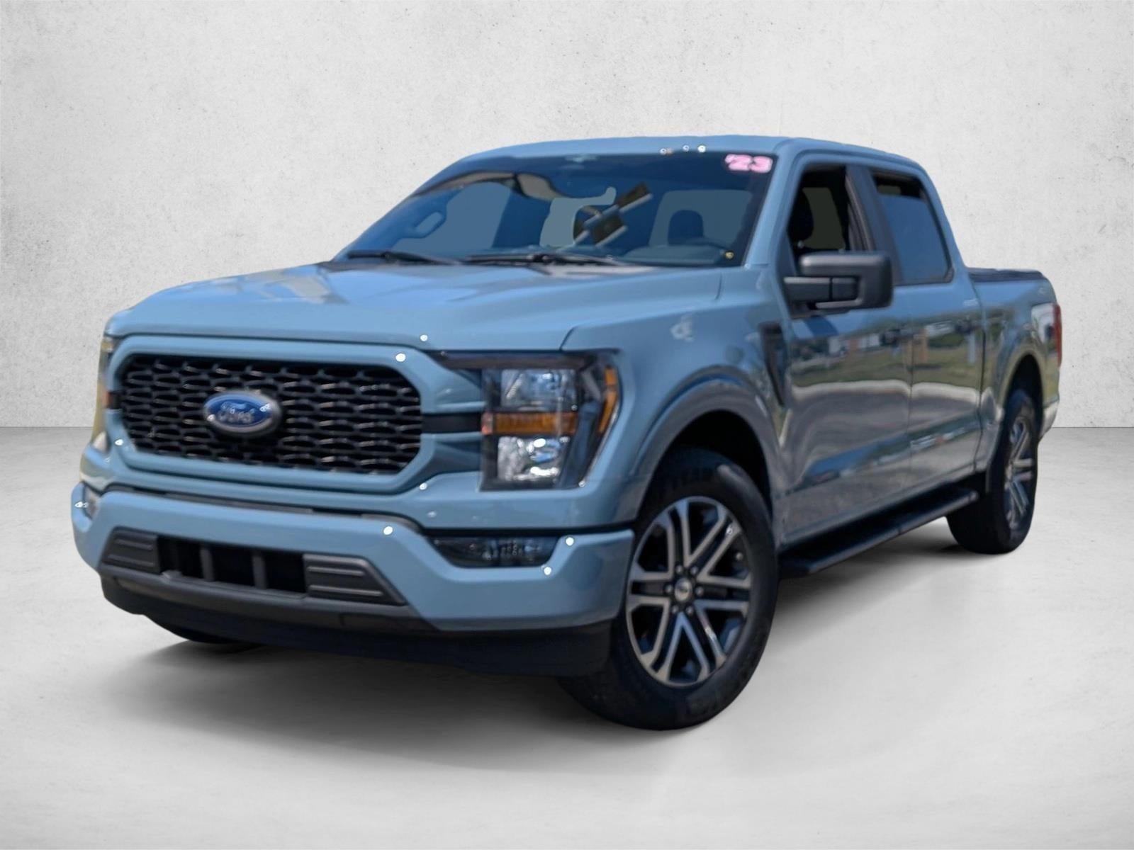 2023 Ford F-150 XL 2WD SuperCrew 5.5' Box