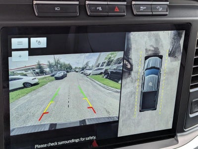 2023 Ford F-150 LARIAT 4WD SuperCrew 5.5' Box