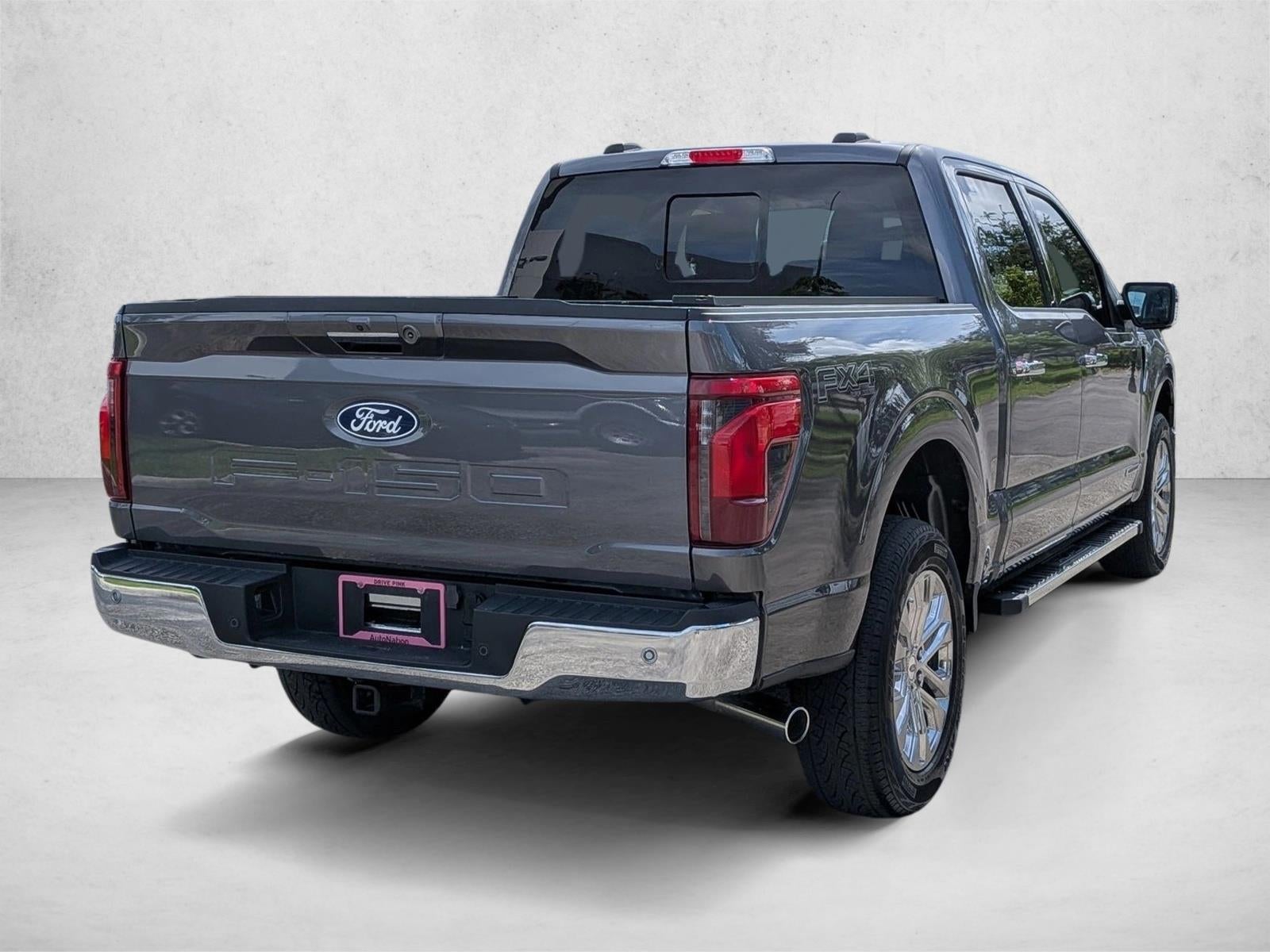 2024 Ford F-150 XLT 4WD SuperCrew 5.5' Box
