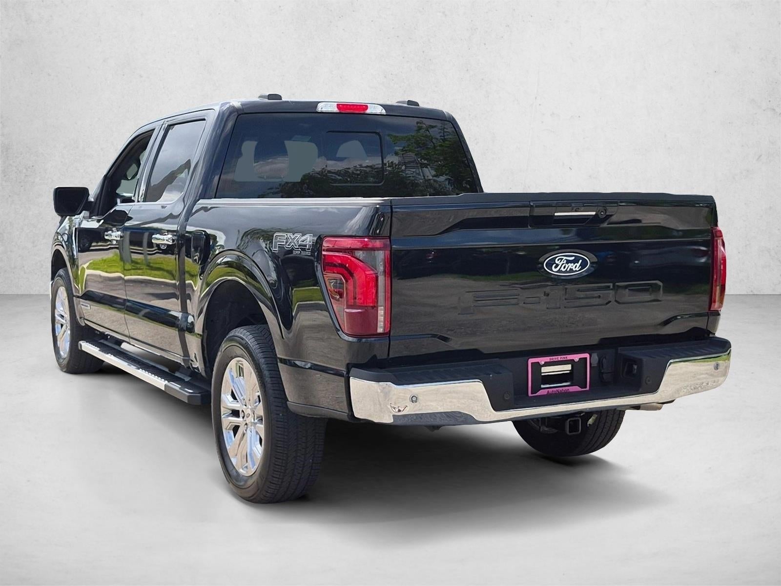2024 Ford F-150 LARIAT 4WD SuperCrew 5.5' Box