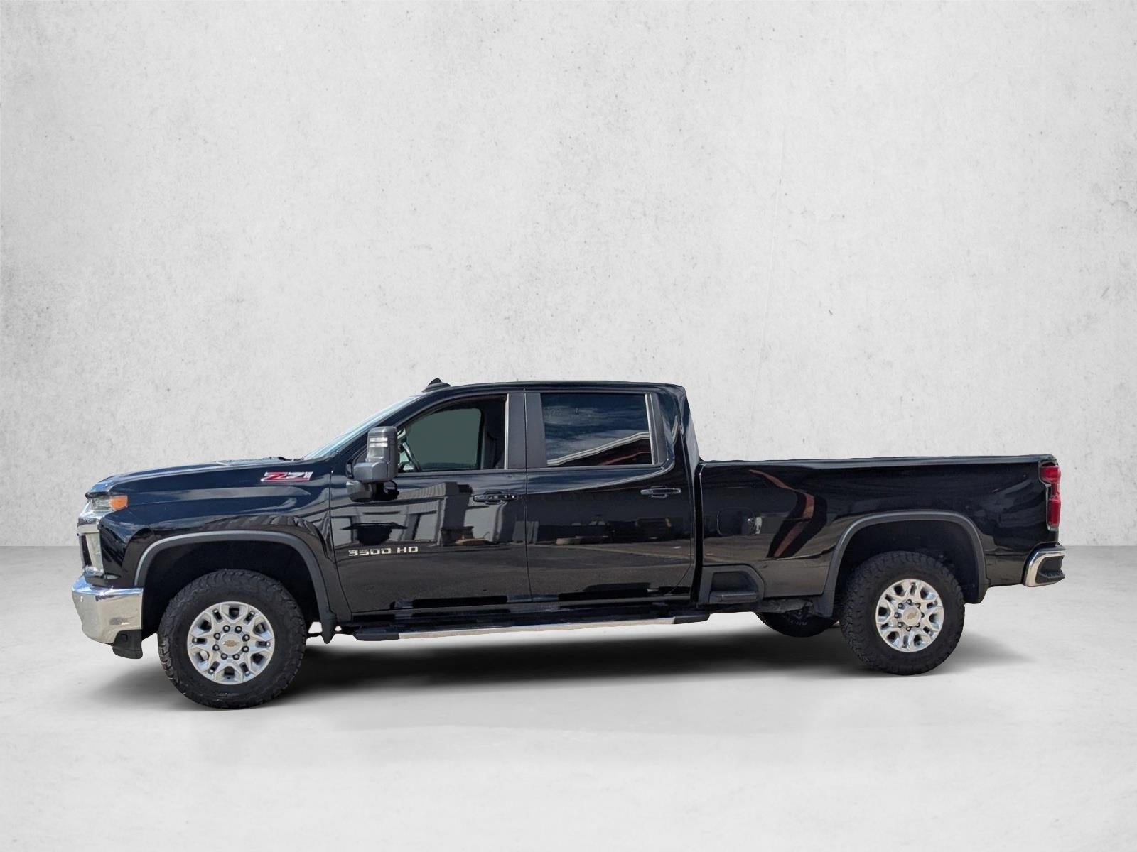 2022 Chevrolet Silverado 3500 HD Crew Cab Long Box 4-Wheel Drive LT