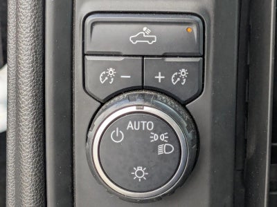 2021 Chevrolet Silverado 1500 Crew Cab Short Box 2-Wheel Drive Custom