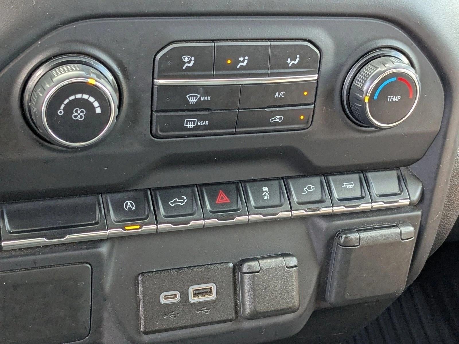 2021 Chevrolet Silverado 1500 Crew Cab Short Box 2-Wheel Drive Custom