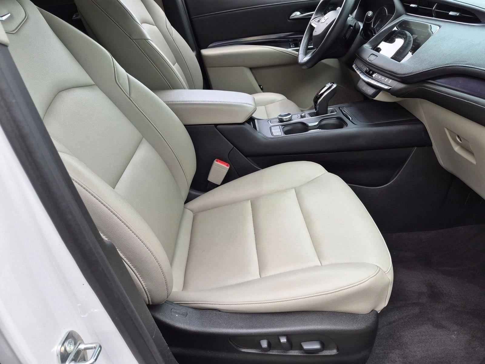 2023 Cadillac XT4 FWD 4dr Luxury
