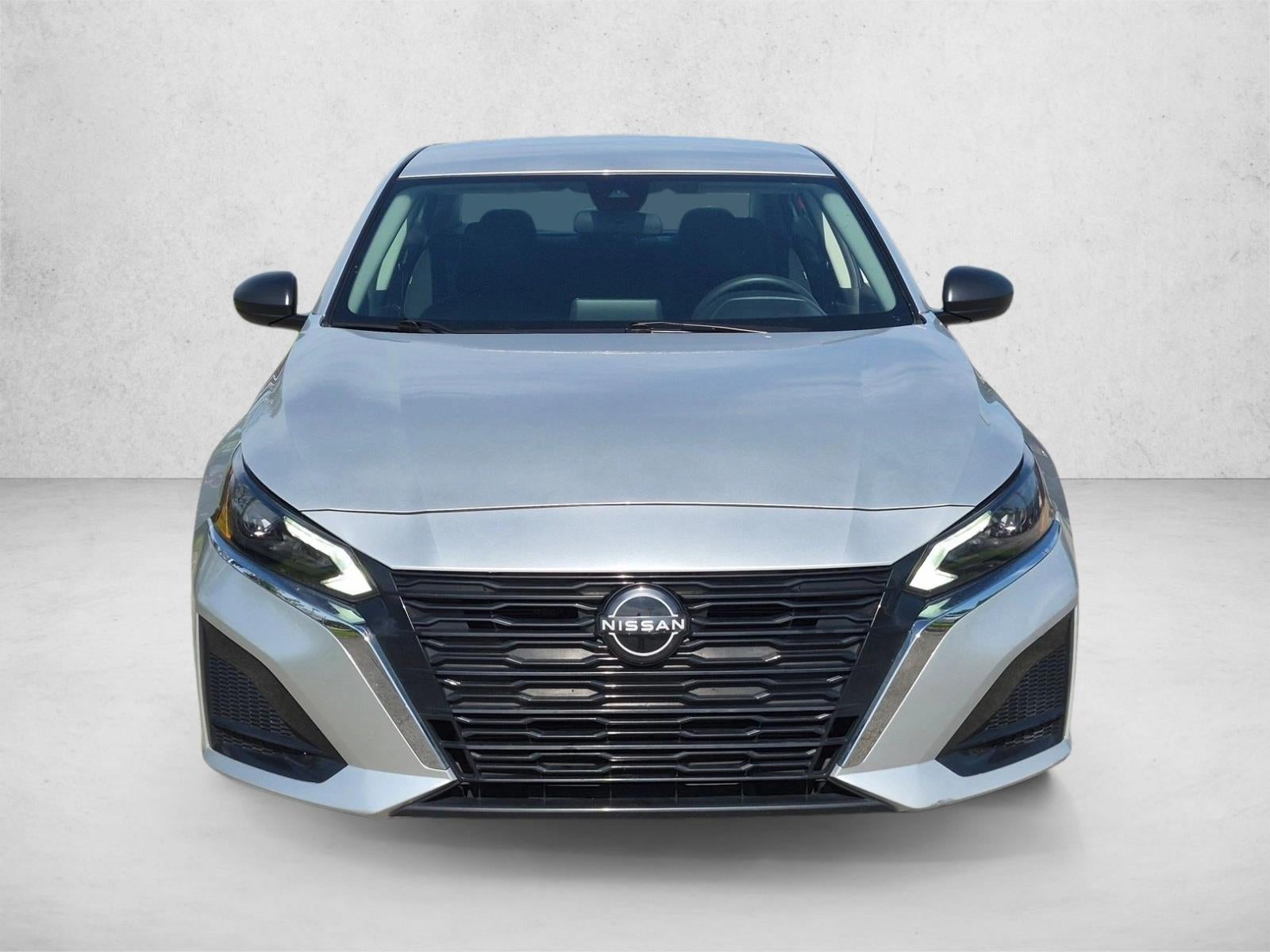 2024 Nissan Altima 2.5 SV Sedan