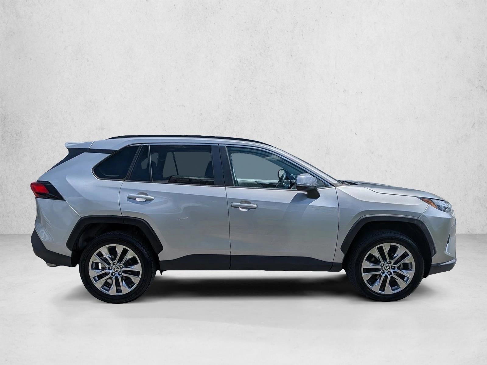 2022 Toyota RAV4 XLE Premium FWD (Natl)