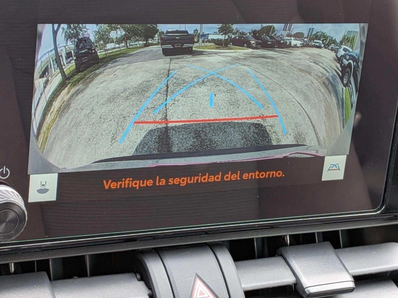 2025 Toyota RAV4 LE FWD (GS)