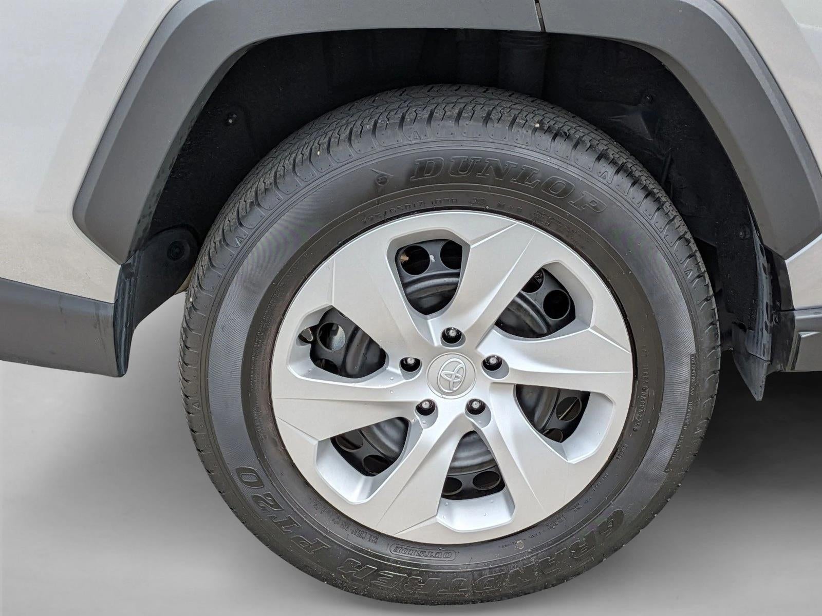 2025 Toyota RAV4 LE FWD (GS)