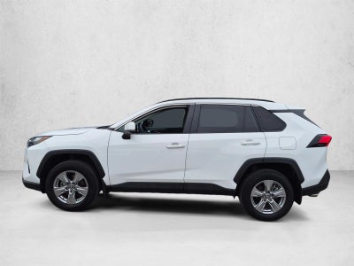2024 Toyota RAV4 XLE FWD (Natl)